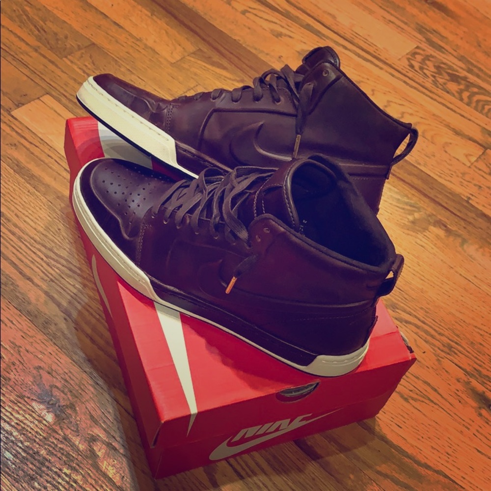 Nike Air Royal Mid - Men’s